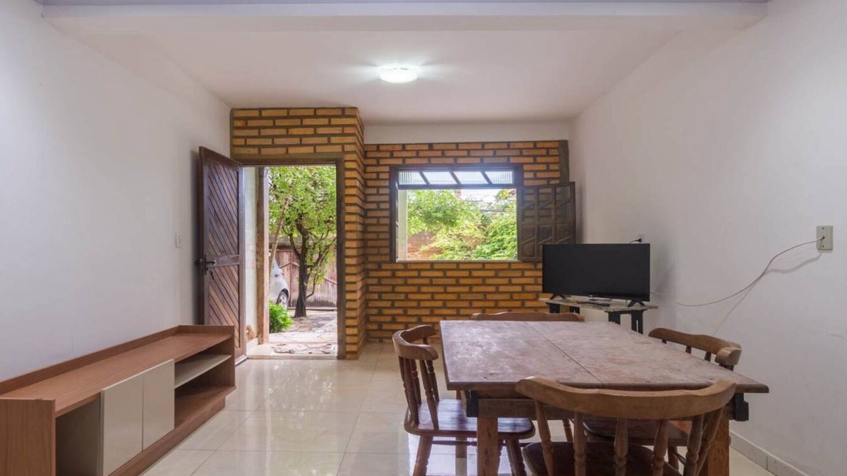 Itapua House | Casa em Salvador Bem Localizada e Confortavel
