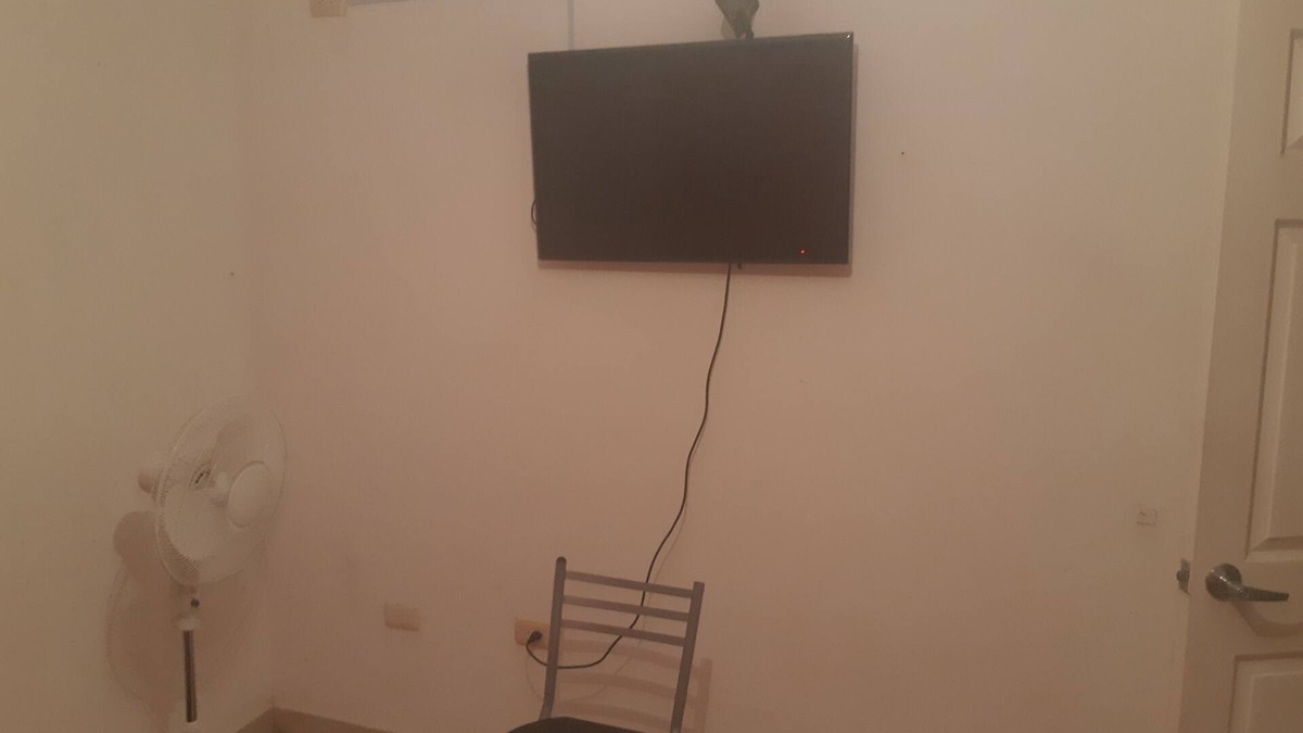 San Agustin House | Casa en Bonanza en la cual yo vivo permanentemente en la propiedad soy el dueño