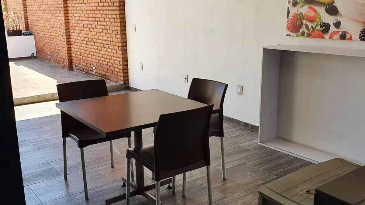 Colima House | Casa en centro de Colima con alberca