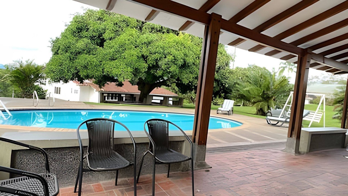Pereira House | Casa en Cerritos|Piscina| 4 habs