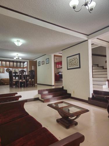 San Felipe del Agua House | Casa en zona residencial