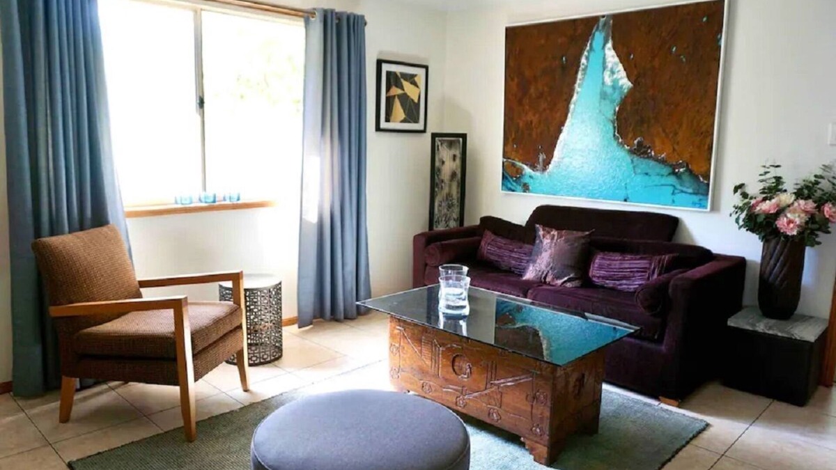 Brisbane House | Casa Encarnita Papillon Guest House