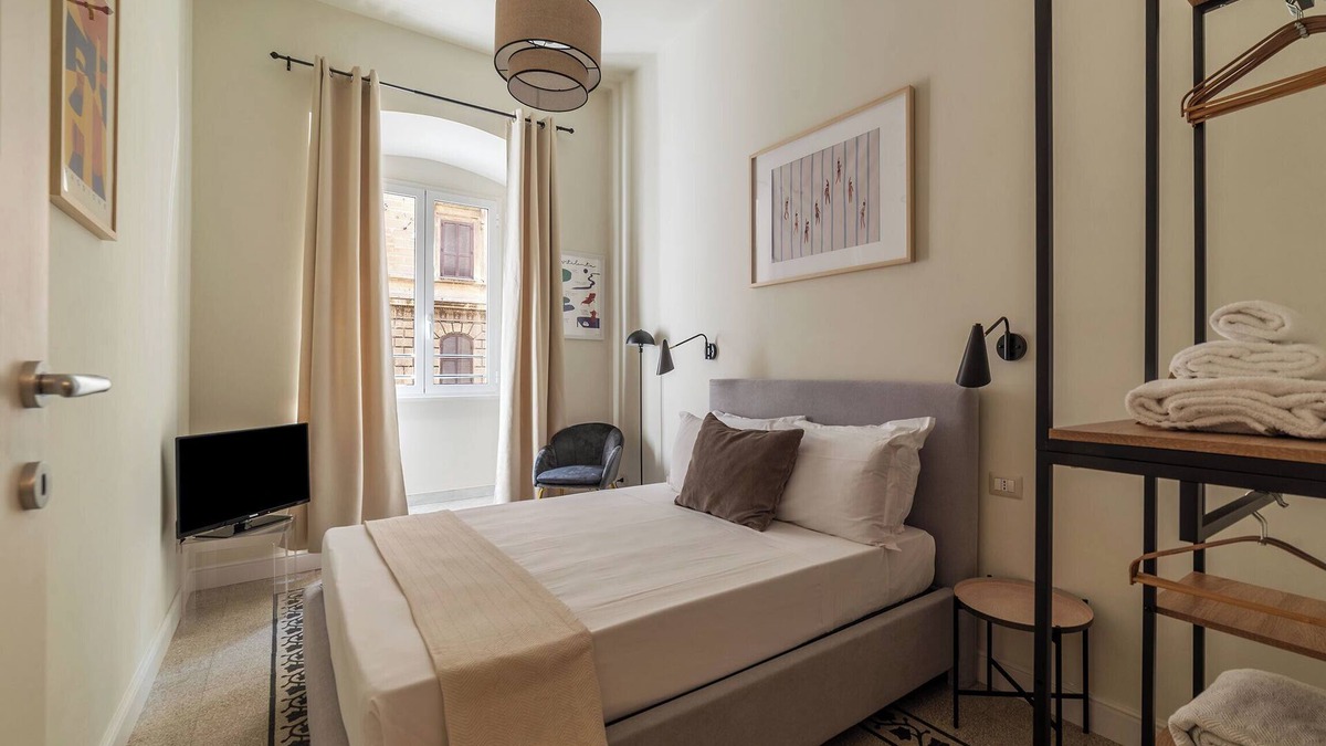 Esquilino Apartment | Casa Enea - Pretty Homes