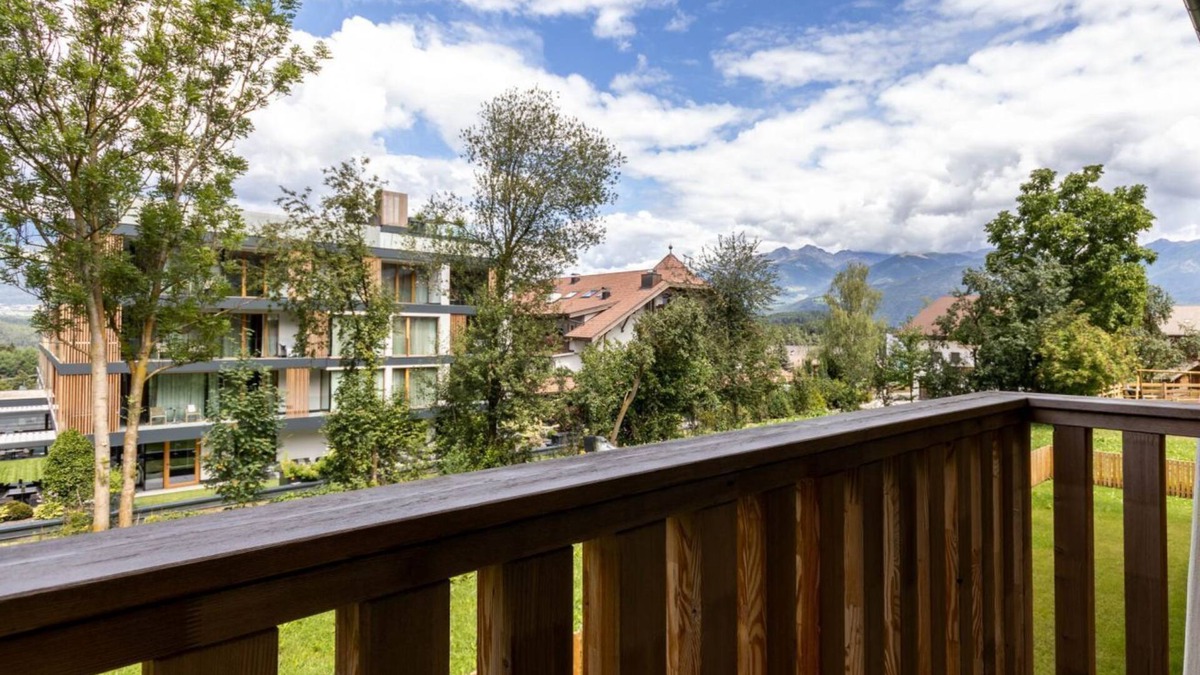 Santo Stefano Apartment | Casa Erika in quiet area near Plan de Corones