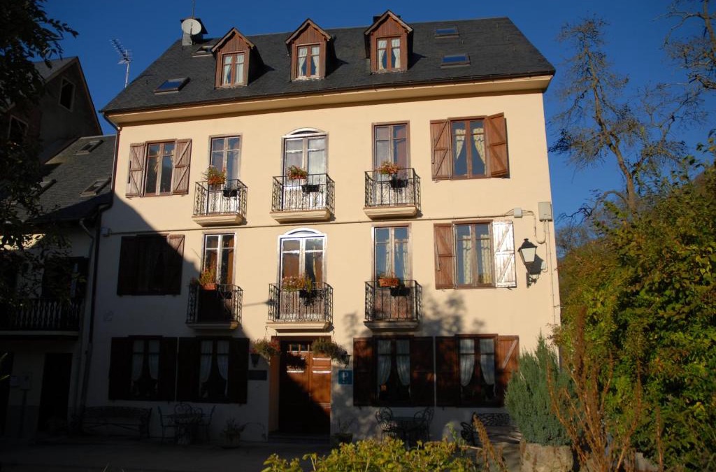 Les House | Casa Es Neres