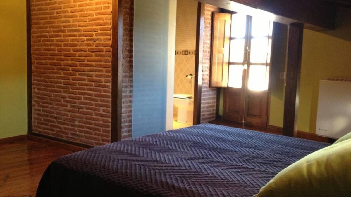 San Esteban de la Sierra House | Casa Frutos - Renovated and renovated rural house