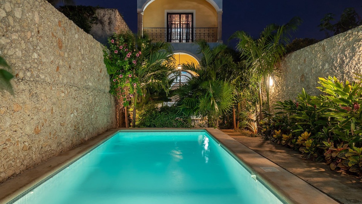 Centro House | Casa Escalera al Cielo is now available for rent in historic downtown Centro
