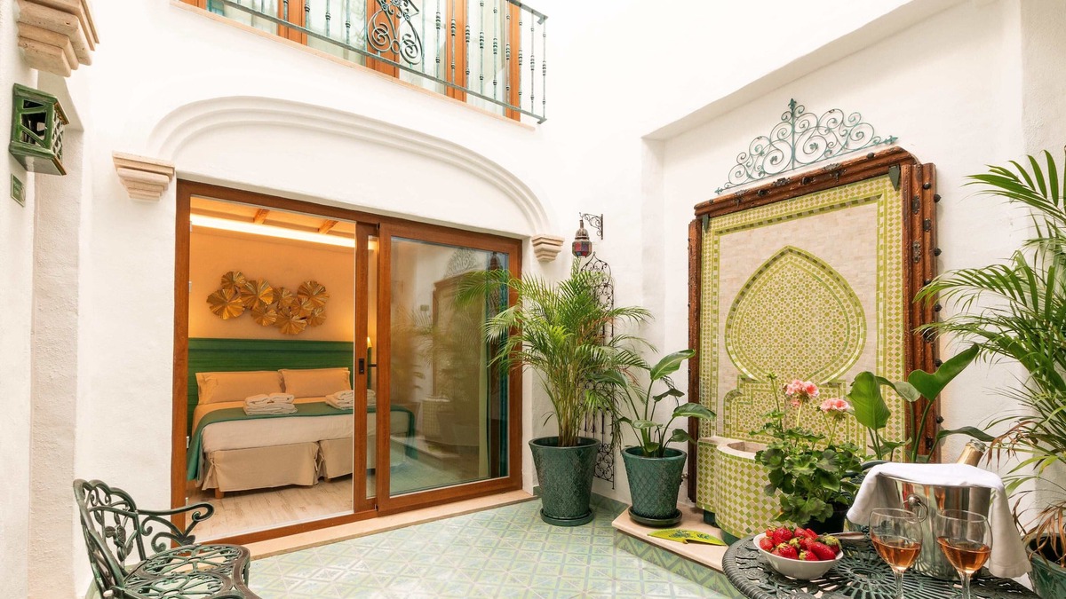 Historic Center of Estepona Condo | Casa Esmeralda Luxury Boutique Apartments Old Town