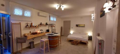 Acquaviva House | Casa F.