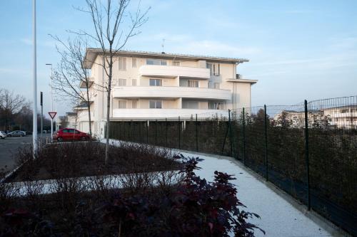 Montale Apartment | Casa Ferrari