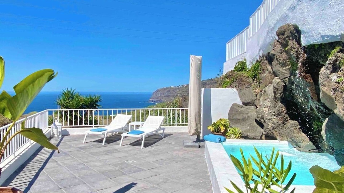 La Orotava House | Casa Fontana, small pool with a view of the sea