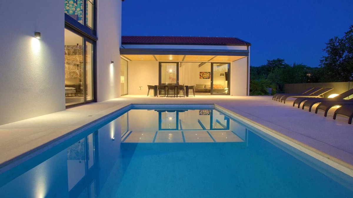 Klimno Villa | Casa Forma with heated pool and luxury of 5 stars