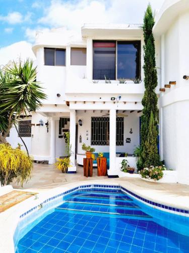 Punta Blanca House | Casa Gallo