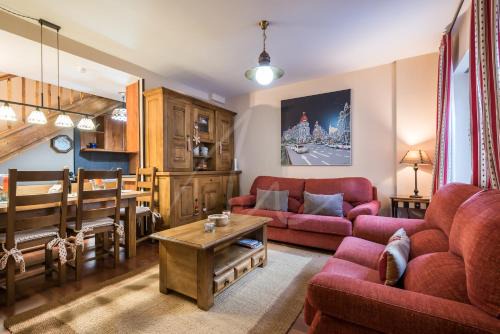 Bossost Ski Chalet | Casa Garona by SeaMount Rentals