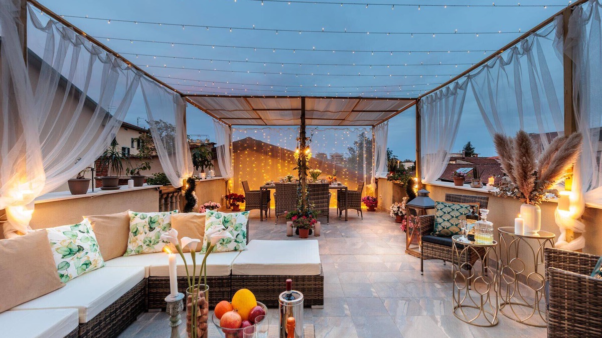 Lucca Historical Center Apartment | Casa Gina Urban Retreat