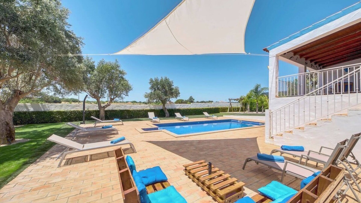 Silves Villa | Casa Gloria - Lovely farm house with private pool!