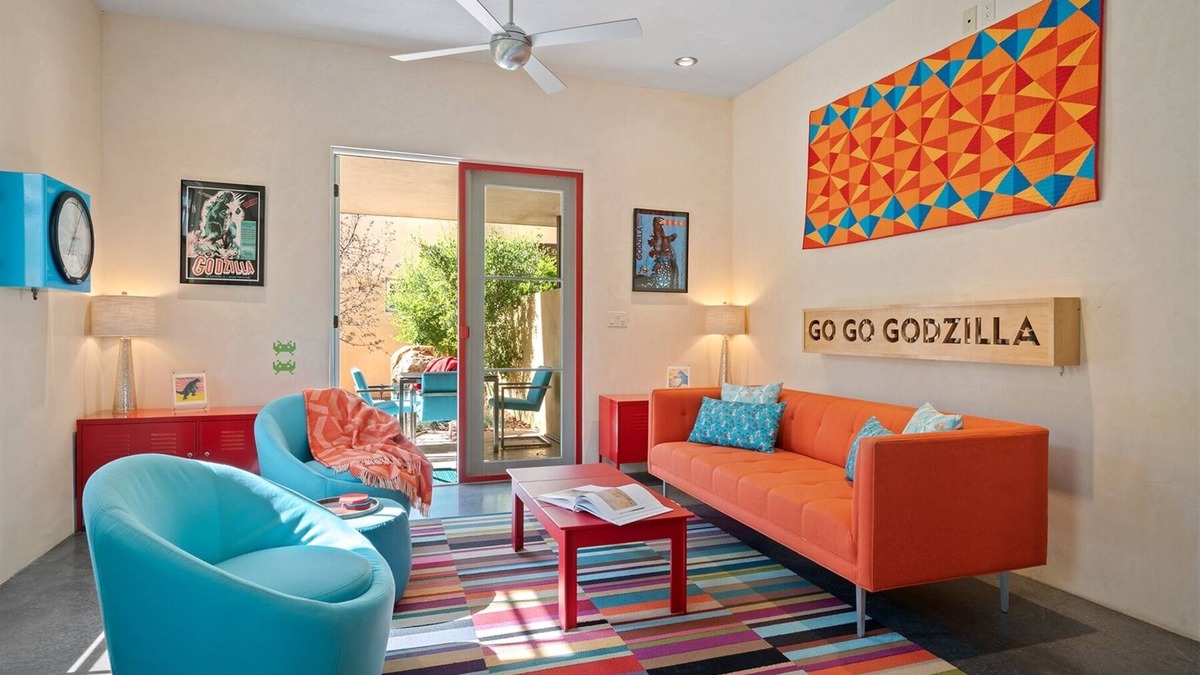 Downtown Santa Fe House | Casa Godzilla - Walk to the Railyard and Downtown Plaza