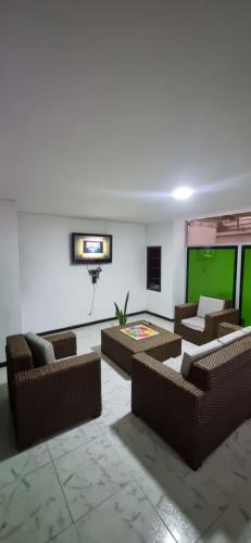 Villa Nueva Apartment | Casa grande en el centro de la cuidad