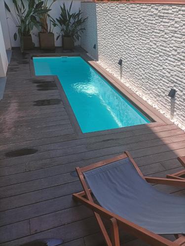 Montgat Apartment | Casa grande y céntrica con piscina en zona peatonal