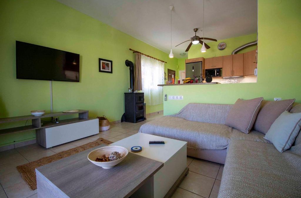 Acharavi Apartment | Casa Greca Vacation Home Acharavi Corfu