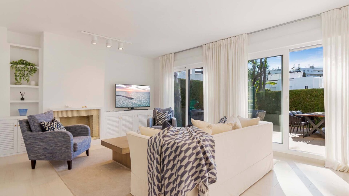 Guadalmina House | Casa Guadalvillas - 3Bd Townhouse Near The Beach!