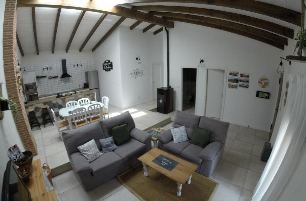 Sardon de los Frailes House | Casa Huidobro Valle