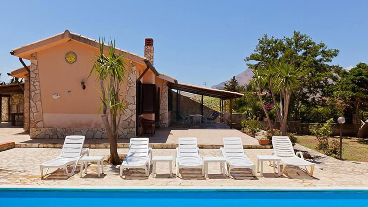Case di Girolamo Ski Chalet | Casa Isabella con Piscina