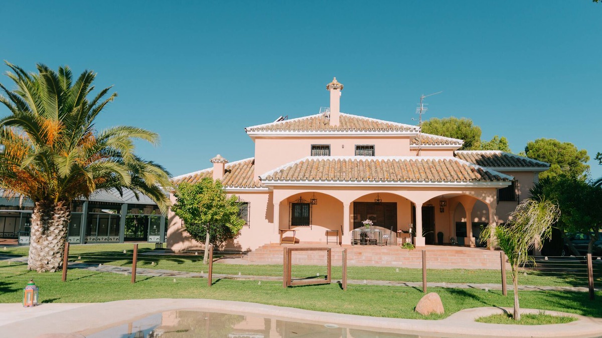 Ecija Ski Chalet | Casa Ideal Para Pasar Unos Días de Relax. A tan Solo 5 Minutos de Écija