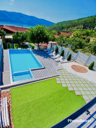 Svinita House | Casa Iulian
