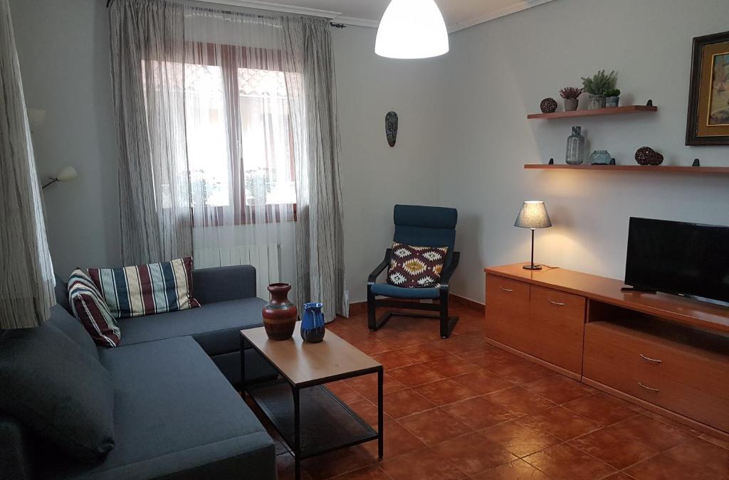 Piedrahita House | Casa Jardin Argoños