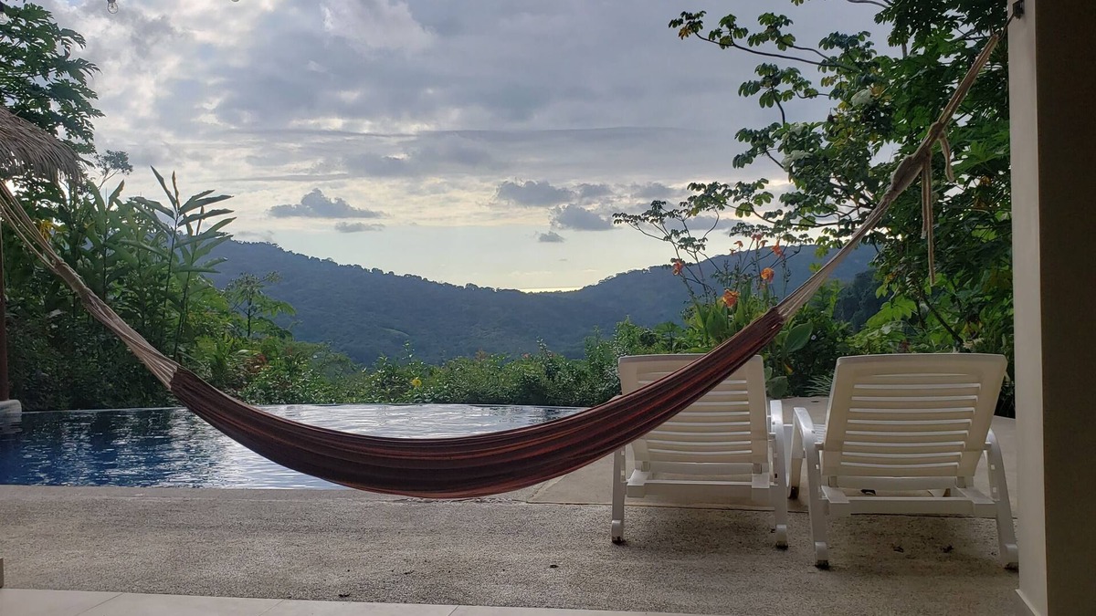 Cascada Azul House | Casa Kendall Baru 18-Infinity Pool Ocean Breeze Jungle Vibes in an Epic Retreat