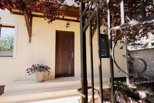 Giarmata House | Casa Korman