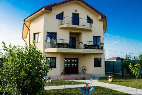 Techirghiol House | Casa La Flori