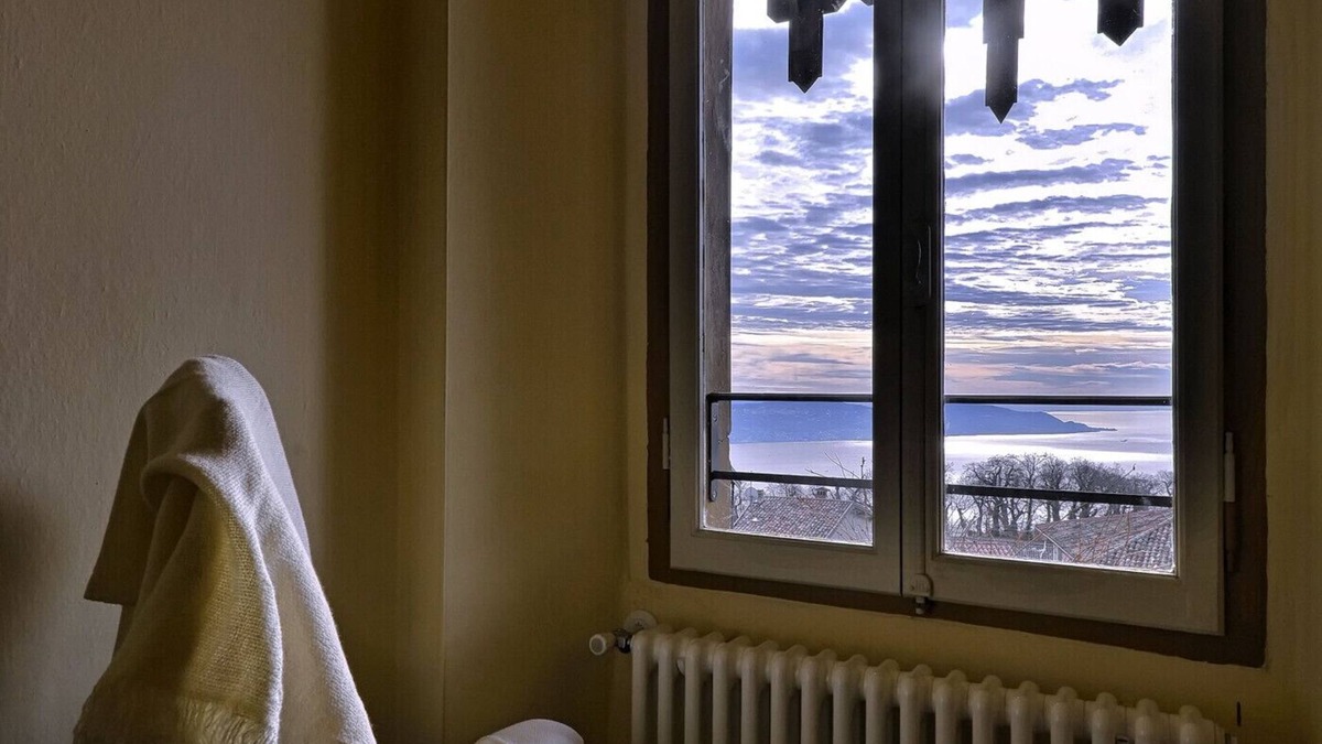 Liano-Formaga House | Casa La Villanella by Theater Home - with marvellous lake view