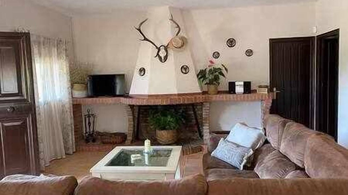 Villaviciosa de Cordoba House | Casa las Chorreras del Orejón 1