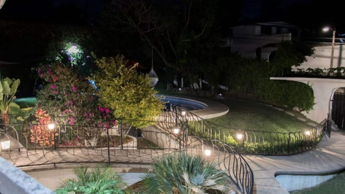 Cuernavaca House | Casa las Maravillas, hermosos jardines y alberca