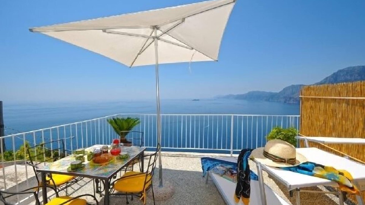 Praiano Apartment | Casa Le Agavi, terrace with stunning view