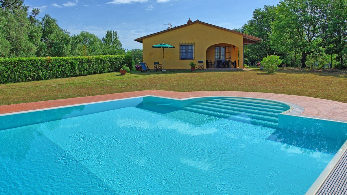 Legoli Villa | Casa Legoli - Vacation Rental with swimming pool near Pisa, Tuscany