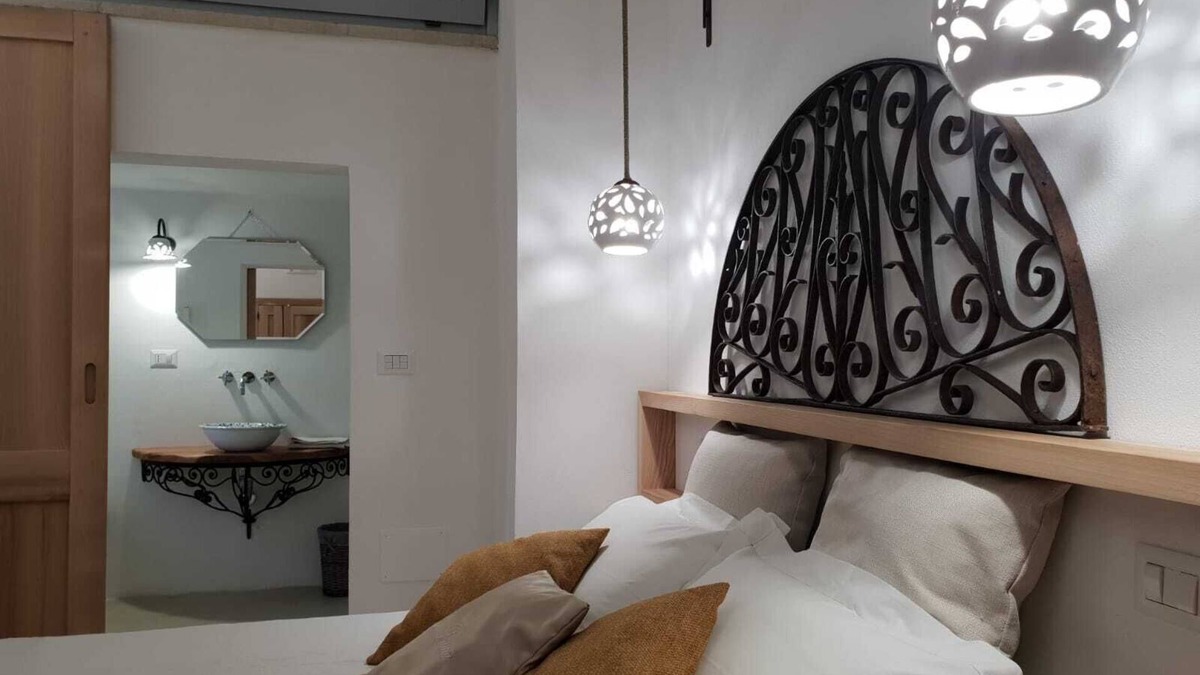 Cutrofiano House | Casa Litarà combines traditional and exclusive hospitality away from home.