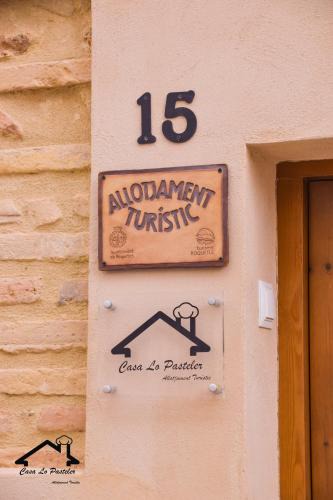 Roquetes House | CASA LO PASTELER