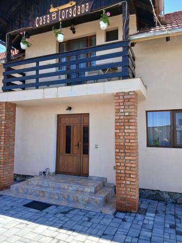 Cartisoara House | Casa Loredana