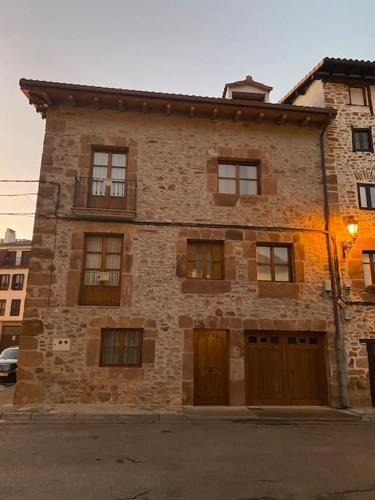 Ezcaray House | Casa los 8 caños