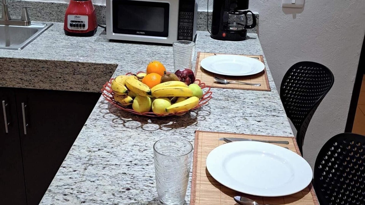 Puerto Juarez Apartment | Casa Los Moros - Cerca de la Playa