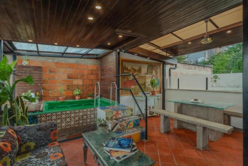 Los Naranjos House | Casa Los Naranjos Hostal