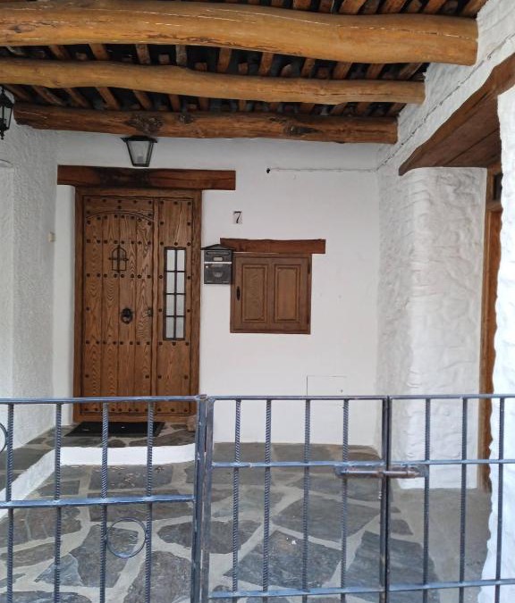 Pampaneira House | Casa Los Trillizos
