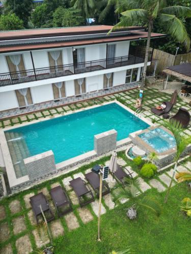 Buruanga Resort | Casa Loubel Beach Resort
