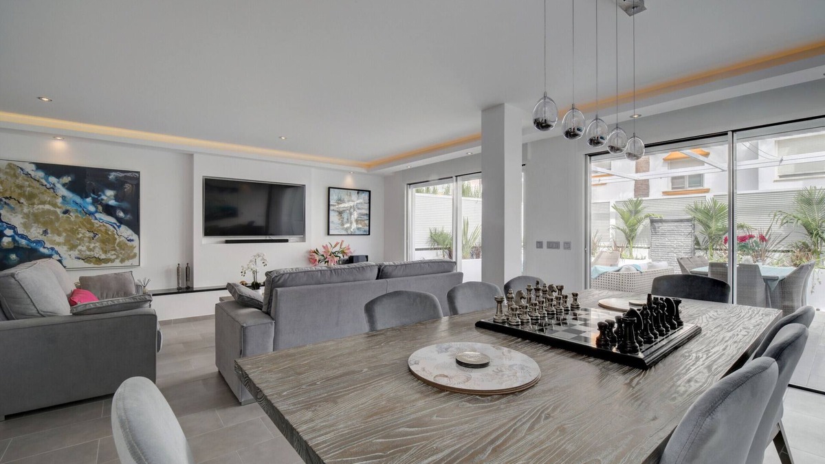 Golden Mile House | Casa Luna - Marbellamar
