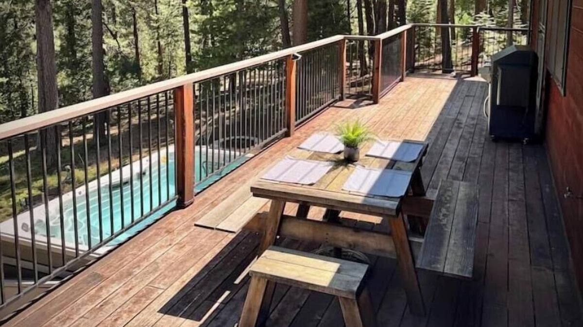 Croft Cabin | Casa Luna swim spa in the woods