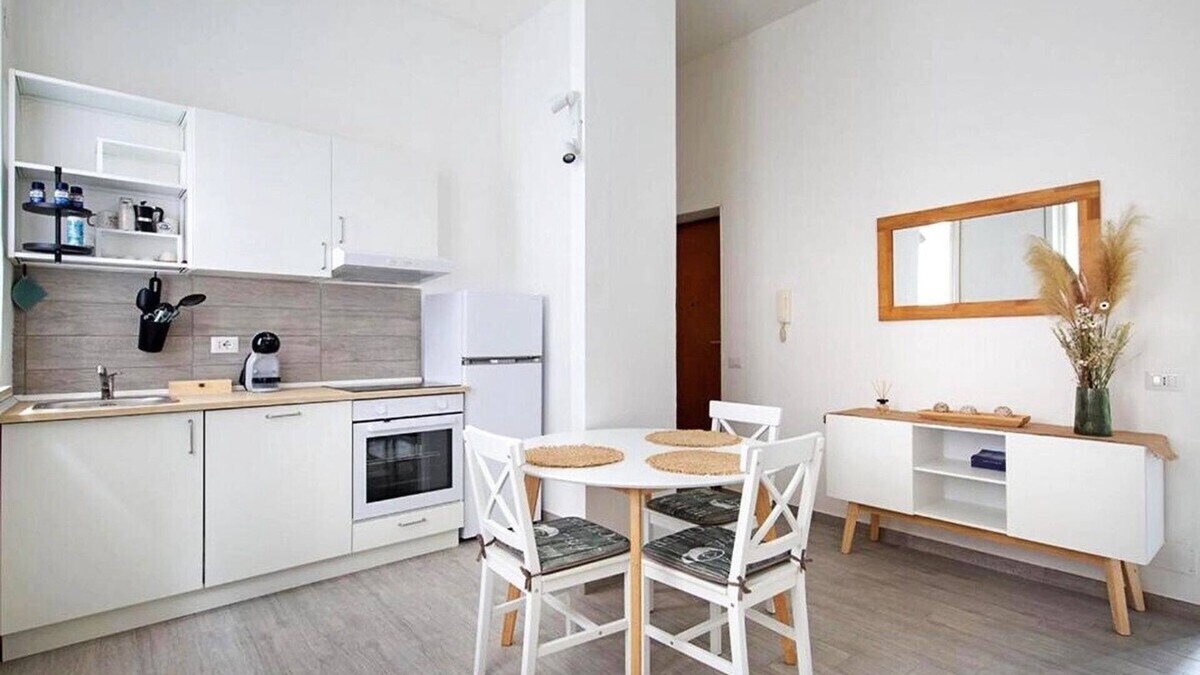 Novara Apartment | Casa Luna: vicino al centro