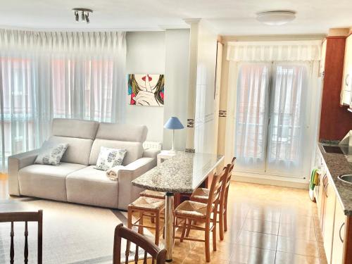 Distrito Oeste Apartment | Casa Lur Wifi y Parking privado incluido